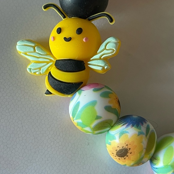 Handmade bee key ring - Picture 2 of 2
